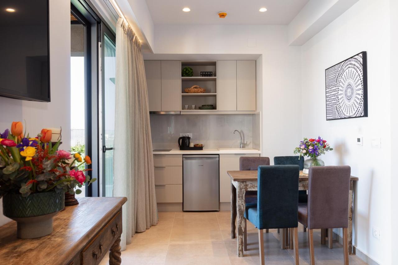 העיירה רתימנו Lines Concept Accommodation מראה חיצוני תמונה